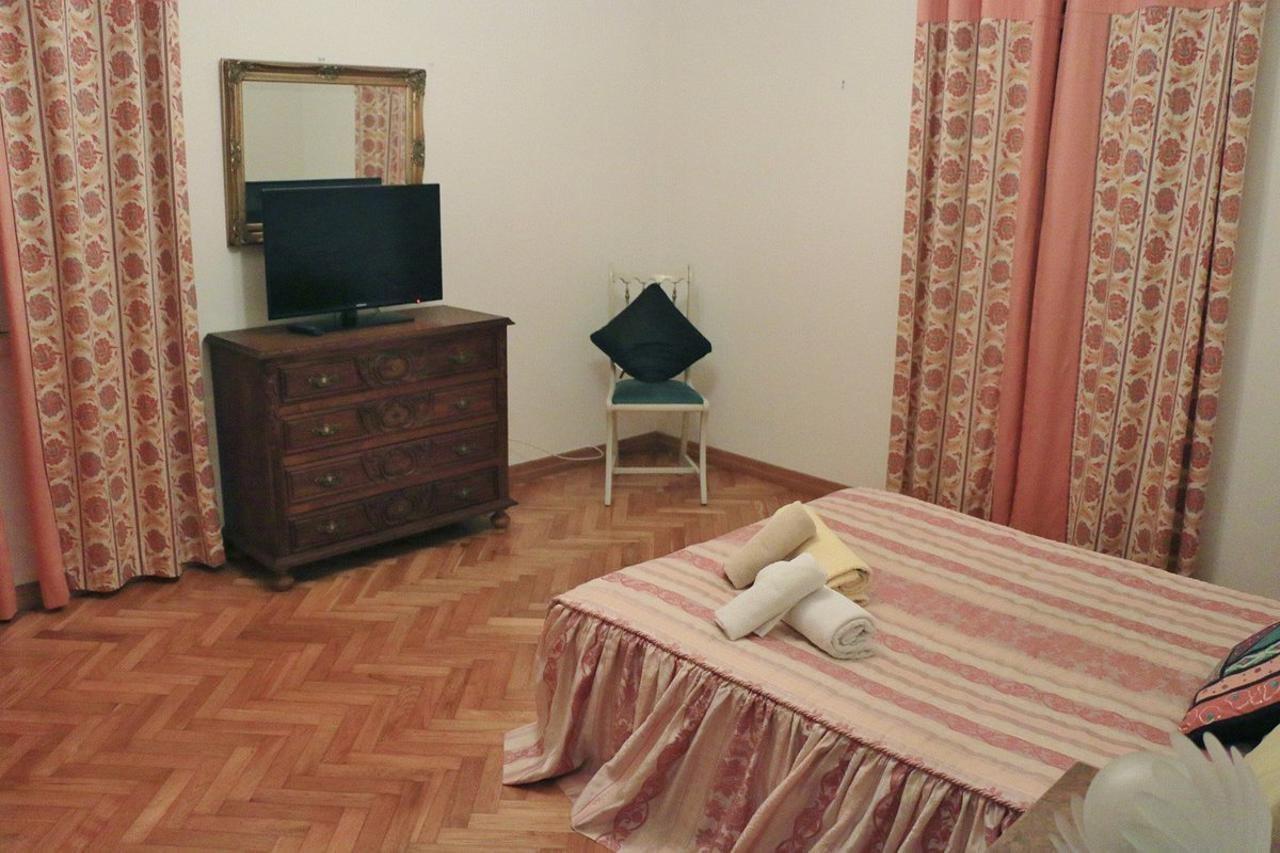 Caparica Quiet Rooms シャルネカ エクステリア 写真
