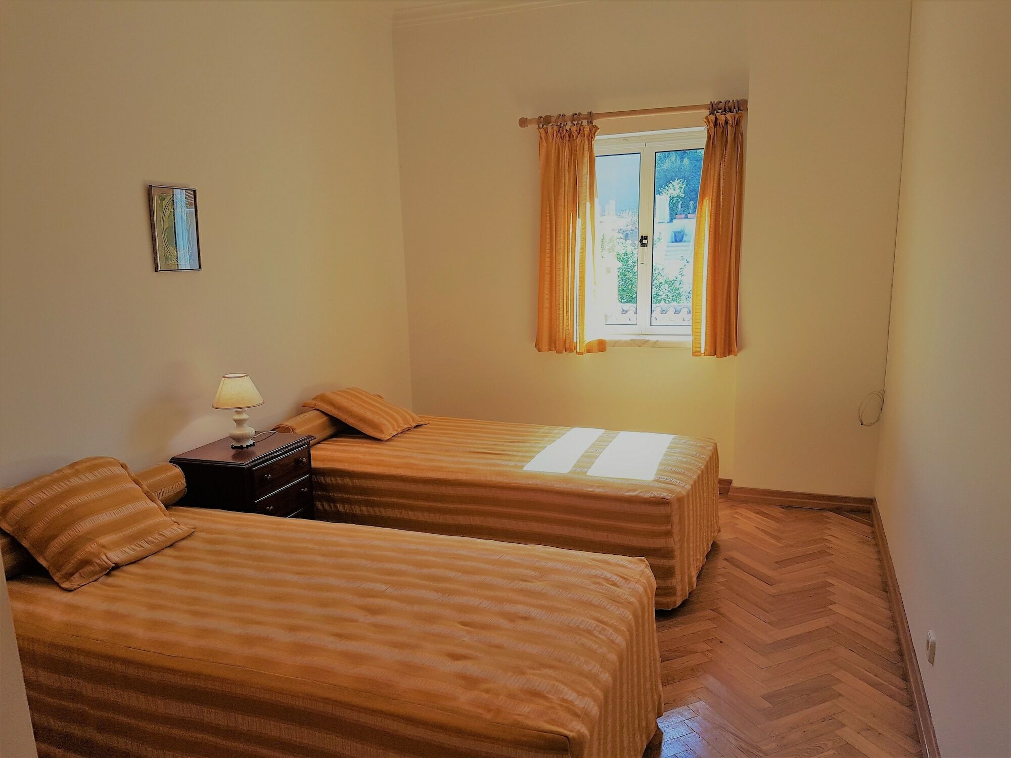 Caparica Quiet Rooms シャルネカ エクステリア 写真